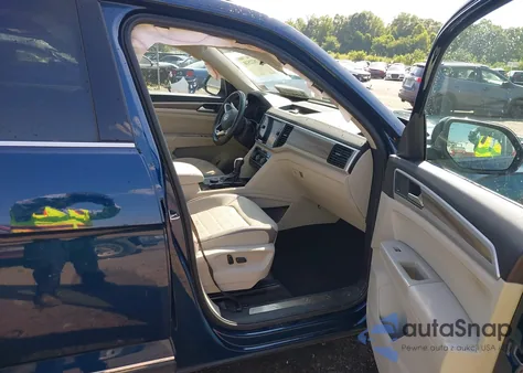 2021 Volkswagen Atlas 2.0T Sel Premium из США, поврежденный, VIN 1V2TP2CA1MC555227